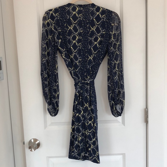DVF Grid Print Blue Sigourney Wrap Dress - Picture 8 of 11